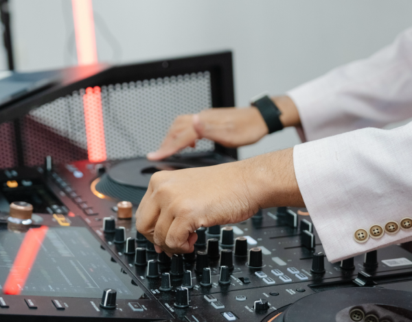 669C2539-BBA6-456B-A4E2-DBB92CD6C96F